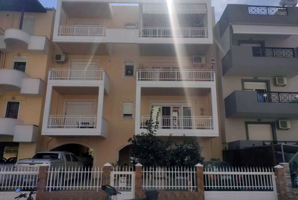 6 Wohnungen stehen zum Verkauf in Alexandroupoli, Griechenland
