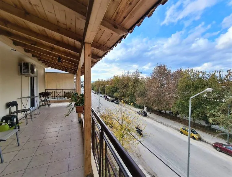 Terrassenblick von einem Apartment in Patras